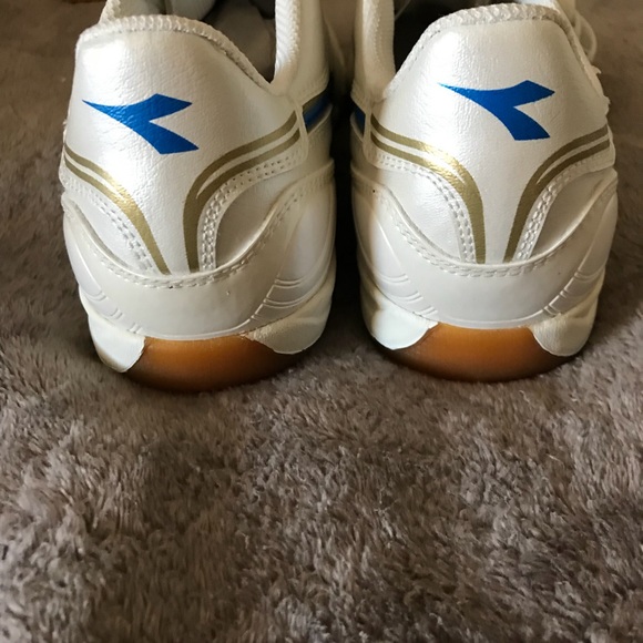 Diadora LX ID Jr indoor soccer cleats - Picture 3 of 5